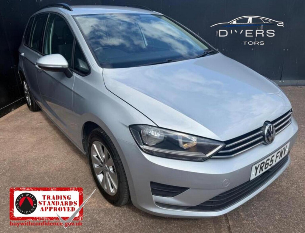 2015 Volkswagen GOLF SV